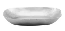 Meraki Bakke, Sølv finish, l: 11.5 cm, w: 11.5 cm, h: 2 cm.