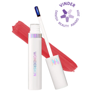 Wonderskin Wonder Blading Lip Stain Masque, "HAYLEY", (rich neutral red) 4ml.