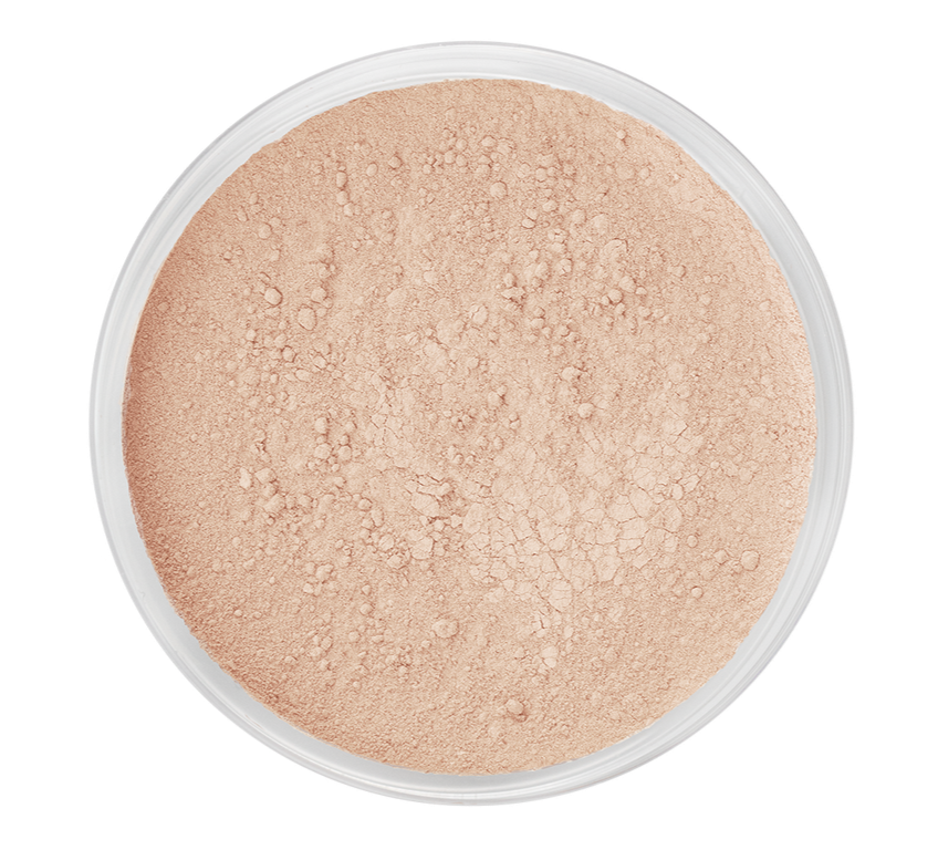 Oplev den lette og naturlige dækning med IDUN Minerals Mineral Powder Foundation Signe. Denne mineralpudder tilpasser sig din hudtone og giver en fløjlsblød finish, der holder hele dagen. Beriget med hudvenlige ingredienser er den ideel til sensitiv hud og fremmer en sund glød. Pudderet er nemt at påføre og kan bygges op, så du kan opnå den ønskede dækning. Giv din hud det bedste fra naturen med dette produkt, der sikrer både elegance og velvære.

- Naturlig mineralformel
- Let dækning med en fløjlsblød finish
- Tilpasser sig hudtonen
- Ideel til sensitiv hud
- Langtidsholdbar og komfortabel
- Let at anvende og opbygge dækning